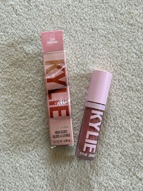 Kylie Cosmetics High Gloss Damn Gina